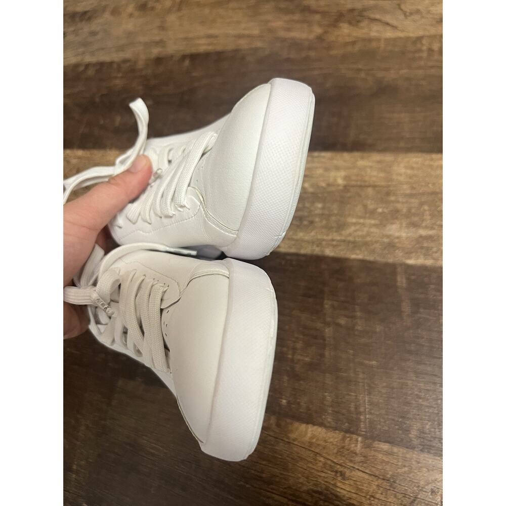 ON CLOUD THE ROGER ADVANTAGE Women's White Athletic Sneaker Shoes size 5.5 - Picture 5 of 9